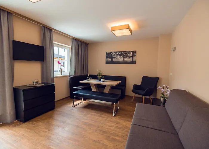 Ferienvermietung: Chalet Arena