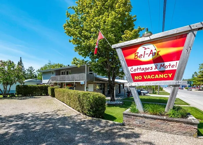Bel Air Cottages And Motel