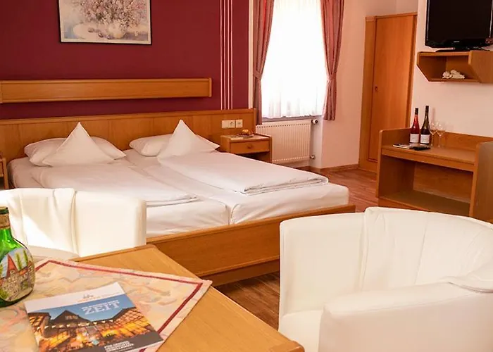 3 SterneHotel Garni Zum Hirschen