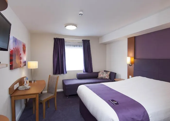 Premier Inn Leamington Spa Town Centre