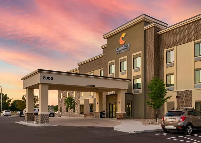 Comfort Inn & Suites North