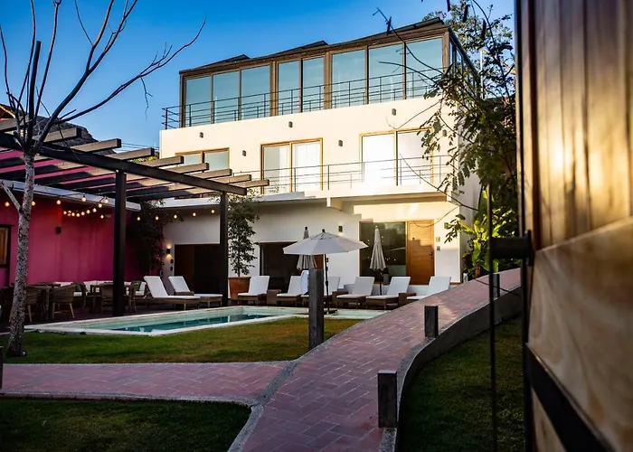 Casa De La Ballena (Adults Only)