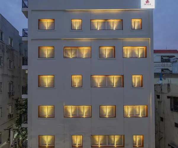 Hotels with a view Skyla Studios & Suites - Hitech City