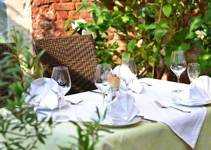  Restaurant& Olive