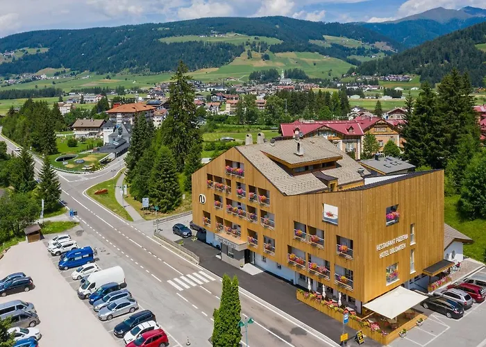 Hotel Dolomiten