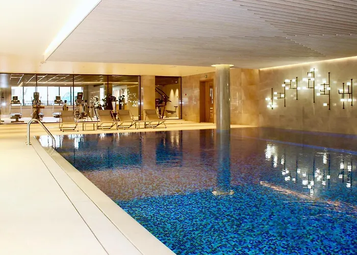 Luxury hotel only: Tangla Hotel Brussels