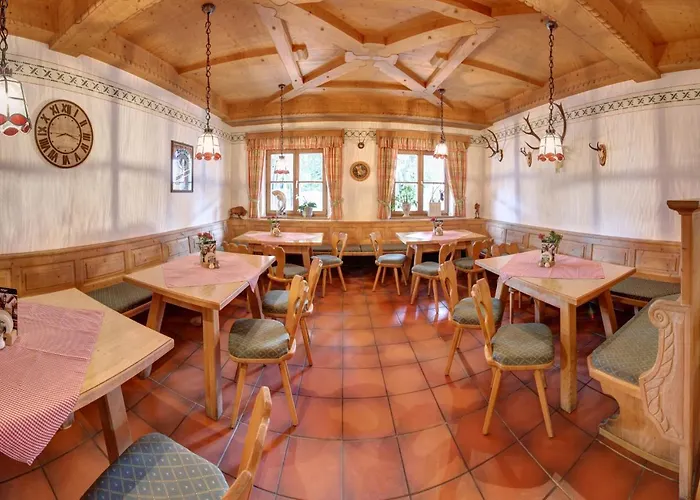 Hotel Am Gasthof-Metzgerei Hirschbichler - Chiemgau Karte