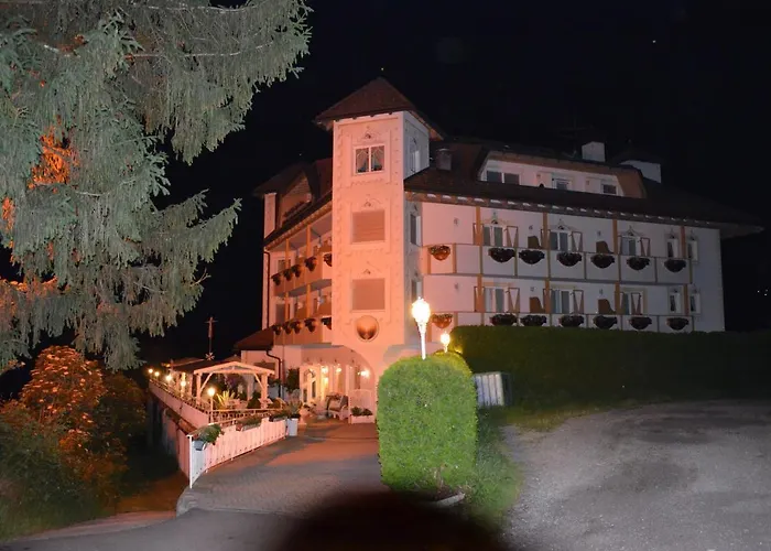 Hotel con piscina: Alpenlandhotel Rodeneggerhof