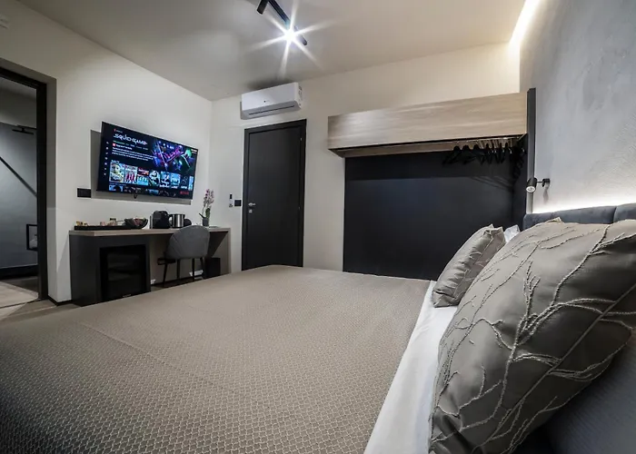 Corso 84 Luxury Suites