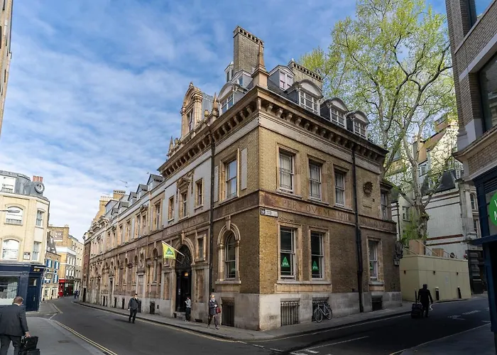 Hotel pres du College: YHA London St Paul's