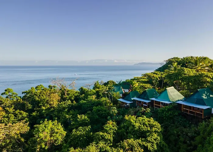 Hotel near College: Punta Marenco Lodge