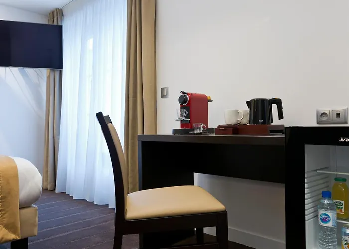 Pet Friendly hotel: Simon'S Boutique Hotel