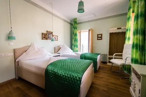 Belle Vue - Das Hotel...