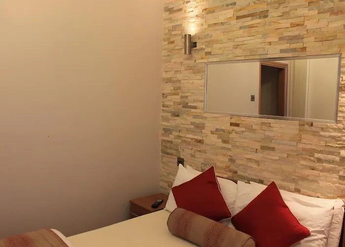 Pension Guide Skylark Guest House