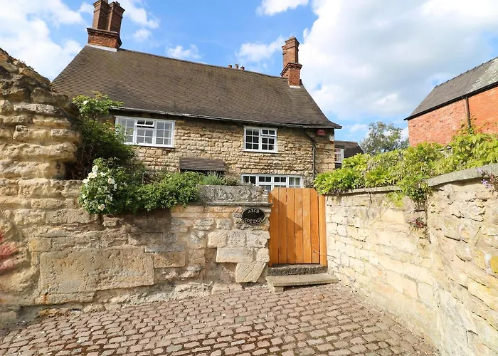 Original cottages Arch Cottage