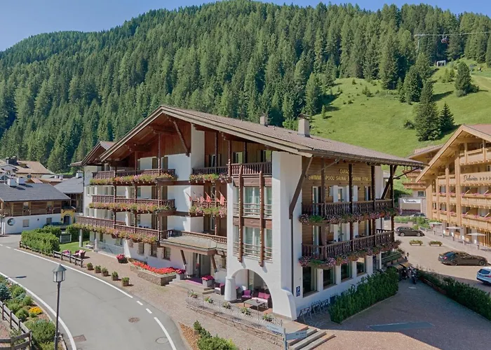 Ping pong hotels Genziana