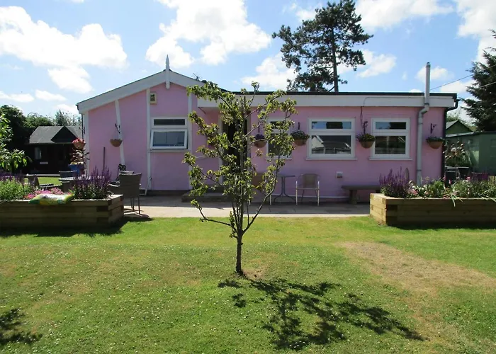 B&B only: Hillview Bed And Breakfast