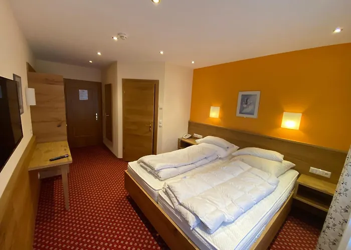 3-Sterne-Hotel: Hotel-Pension Strolz