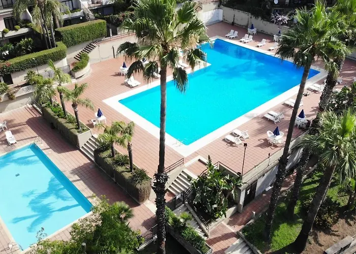 Hotel con tennis: Amaranda B&B