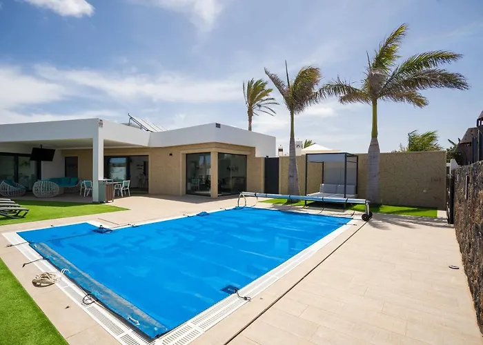 Sea Breeze Villas Lapa&Claca