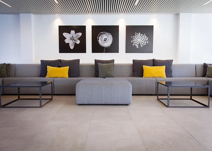 Atenea Park Suites & Apartments