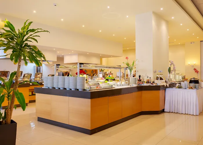 Hôtel pour familles: Apollo Blue