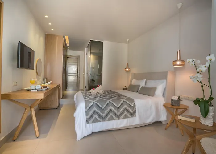 Nefeli Hotel