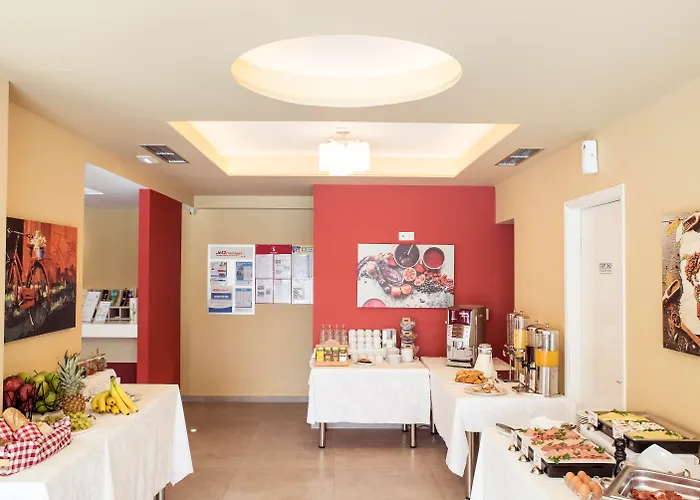 Ping Pong Hotel: Cactus Hotel