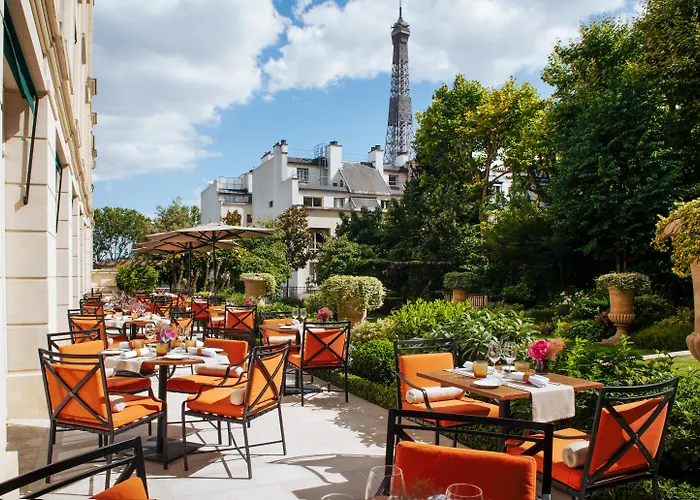 Hôtel-boutique: Shangri-La Paris