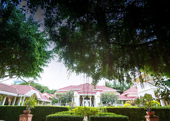  Wora Bura Hua Hin Resort & Spa