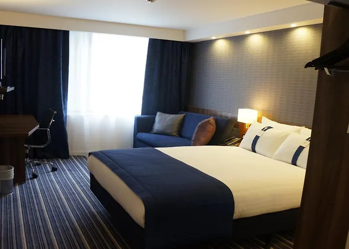 Hotel con tenis: Holiday Inn Express Earls Court By Ihg