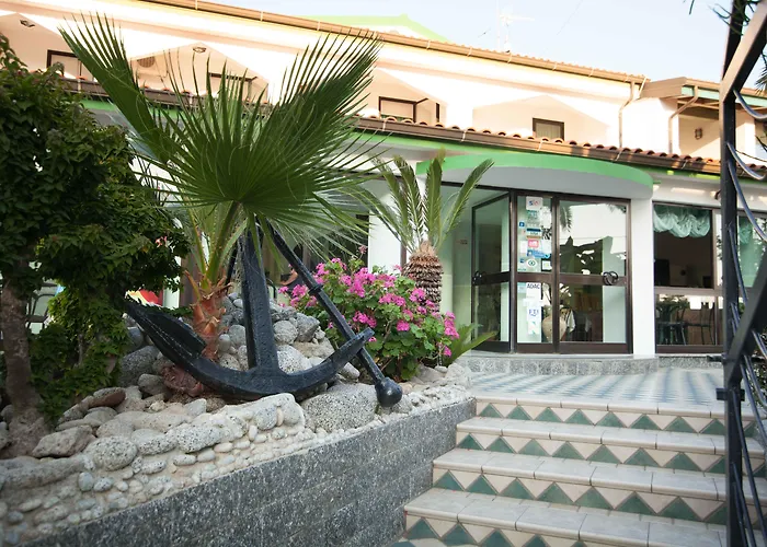 Cheap hotel: Hotel Marinella - Private Free Parking - Grotticelle Beach 200 M