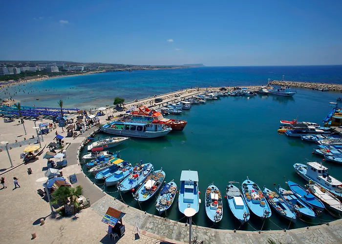 Limanaki Beach & Suites