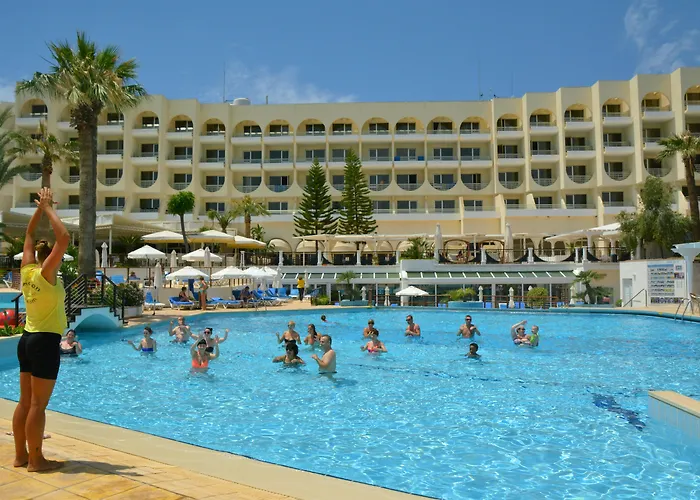 Golden Coast Beach Hotel
