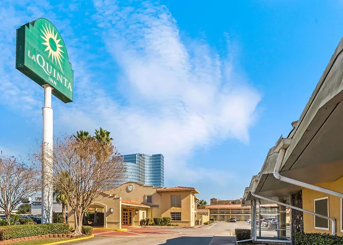 La Quinta Inn By Wyndham New Orleans Causeway