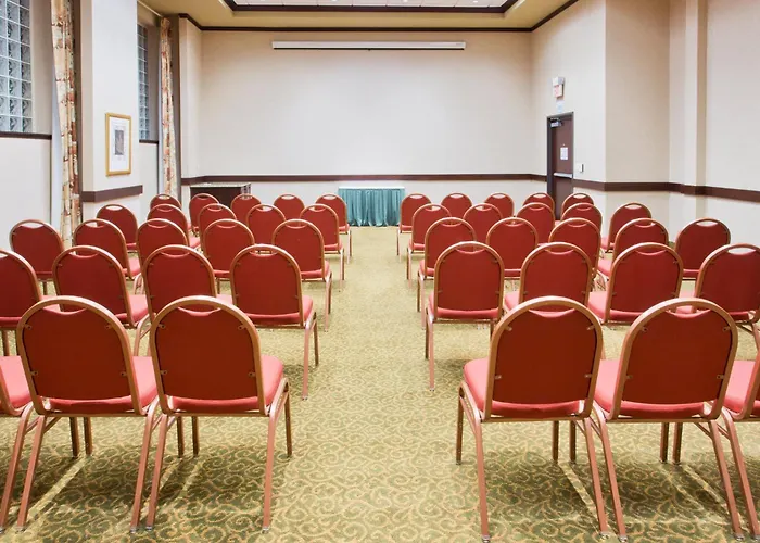 Holiday Inn Express Hotel & Suites Portland-Northwest Downtown By Ihg