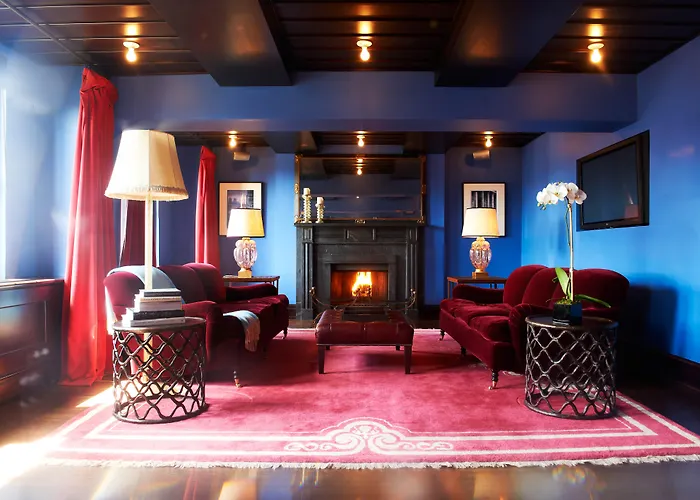 In Luxury hotels Gramercy Park
