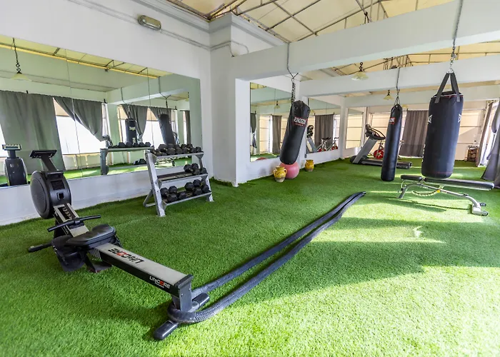 Boutique hotel only: Riviera Suites