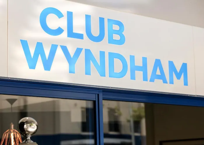 Trip to College Club Wyndham Sydney, Trademark Collection By Wyndham