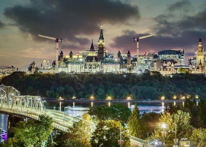 Resort: Best Western Plus Gatineau-Ottawa Downtown