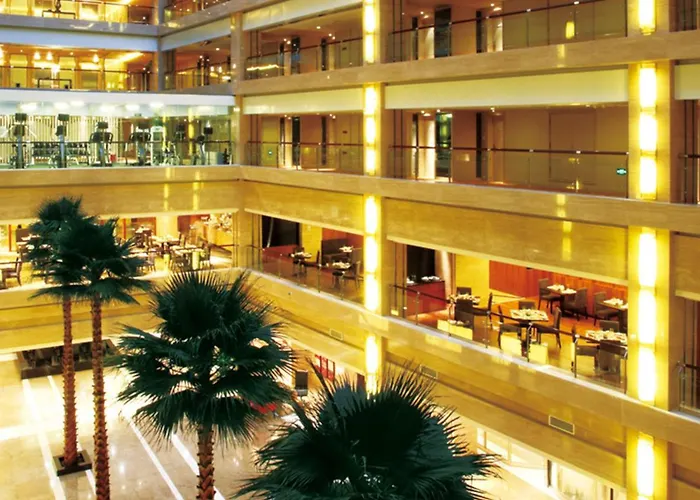 Hotels Close to Airport Qingdao Parkview Holiday