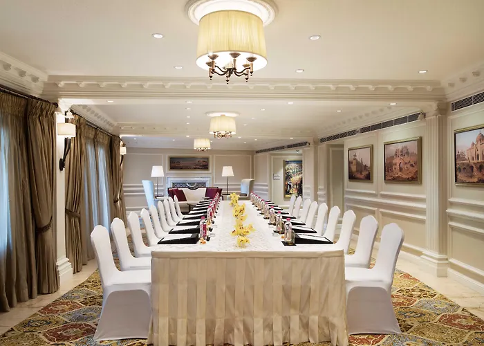  Taj Palace, New Delhi