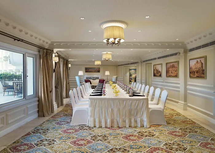  Taj Palace, New Delhi