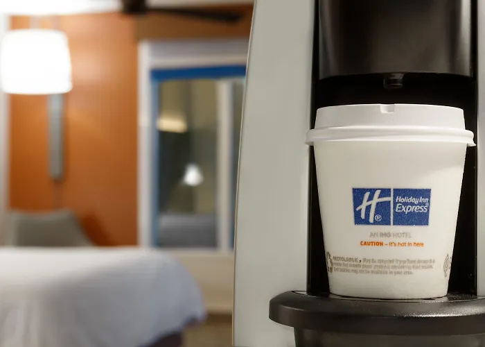 Hotel with pool: Hampton Inn & Suites Opelika-I-85 Auburn Area