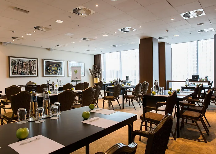 Resort: Leonardo Hotel Den Haag Babylon