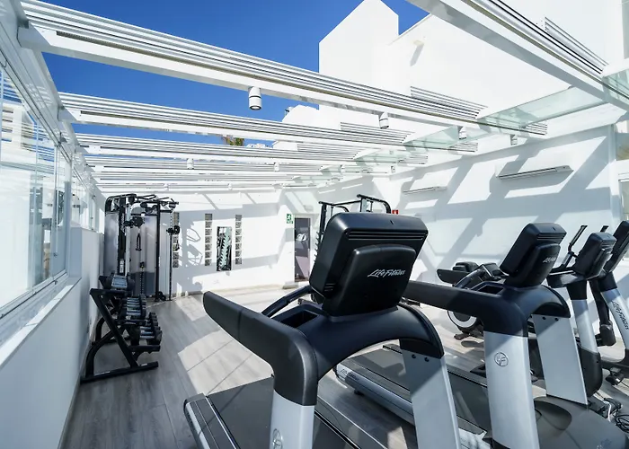 Pet Friendly hotel: Costa Del Sol Torremolinos Hotel