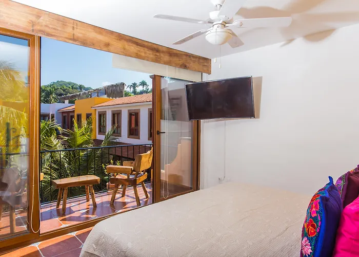 Casa Lotería -Pueblito Sayulita- Colorful