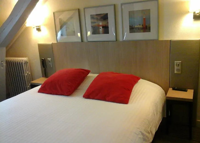 Hotel Carmin