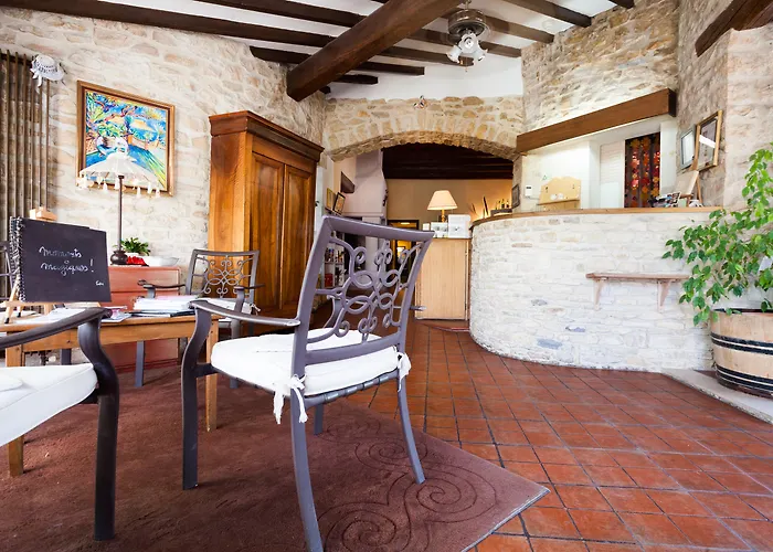 Animaux admis Logis Auberge De Tavel