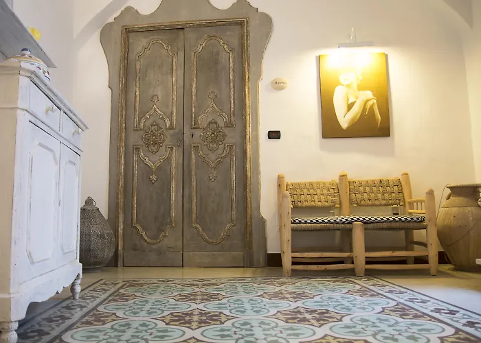 Hotel Con Piscina Relais Corte Palmieri&Il Chiostro - Residenza D'epoca
